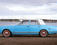 Chrysler Valiant side