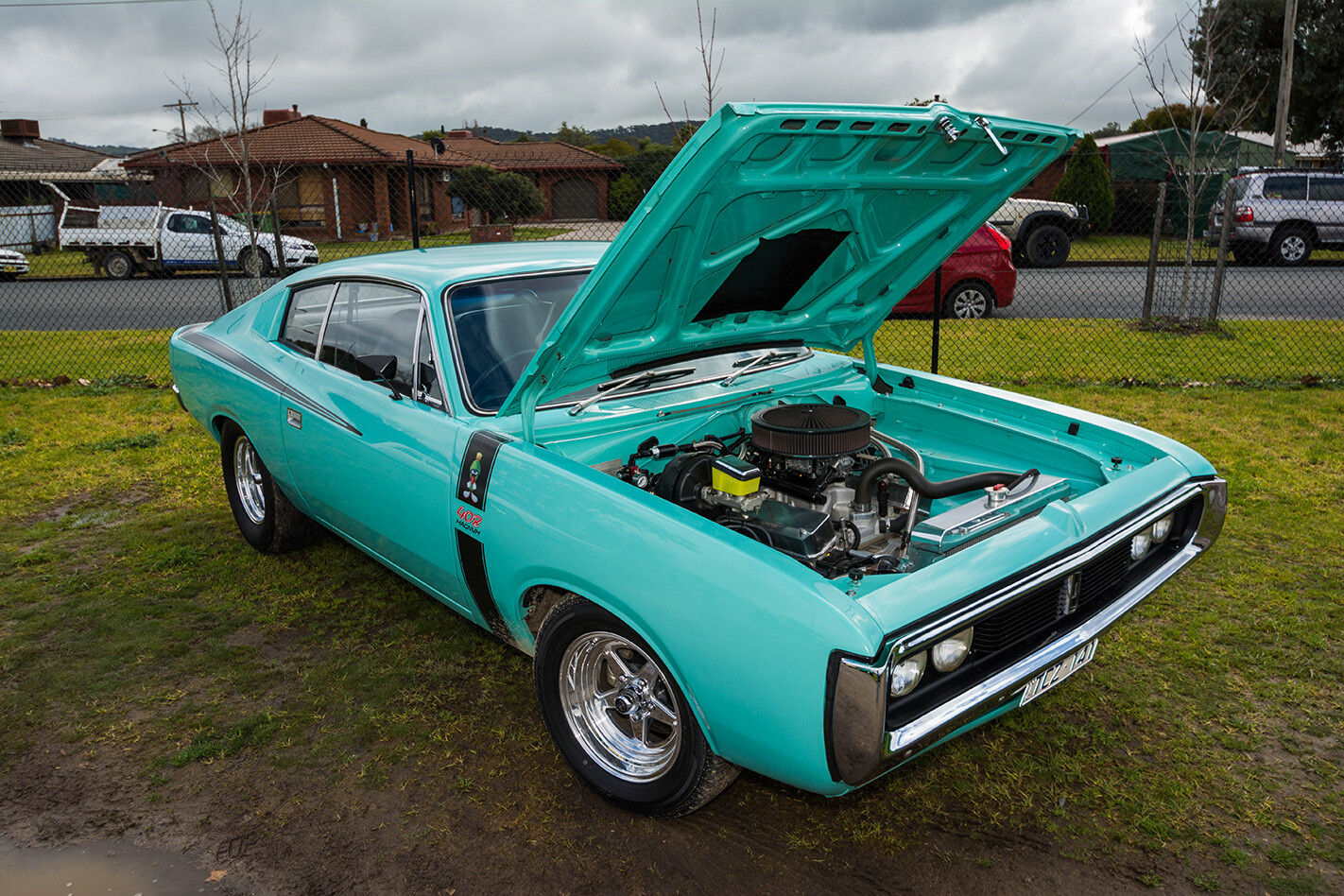 VH Charger Chrysler.jpg