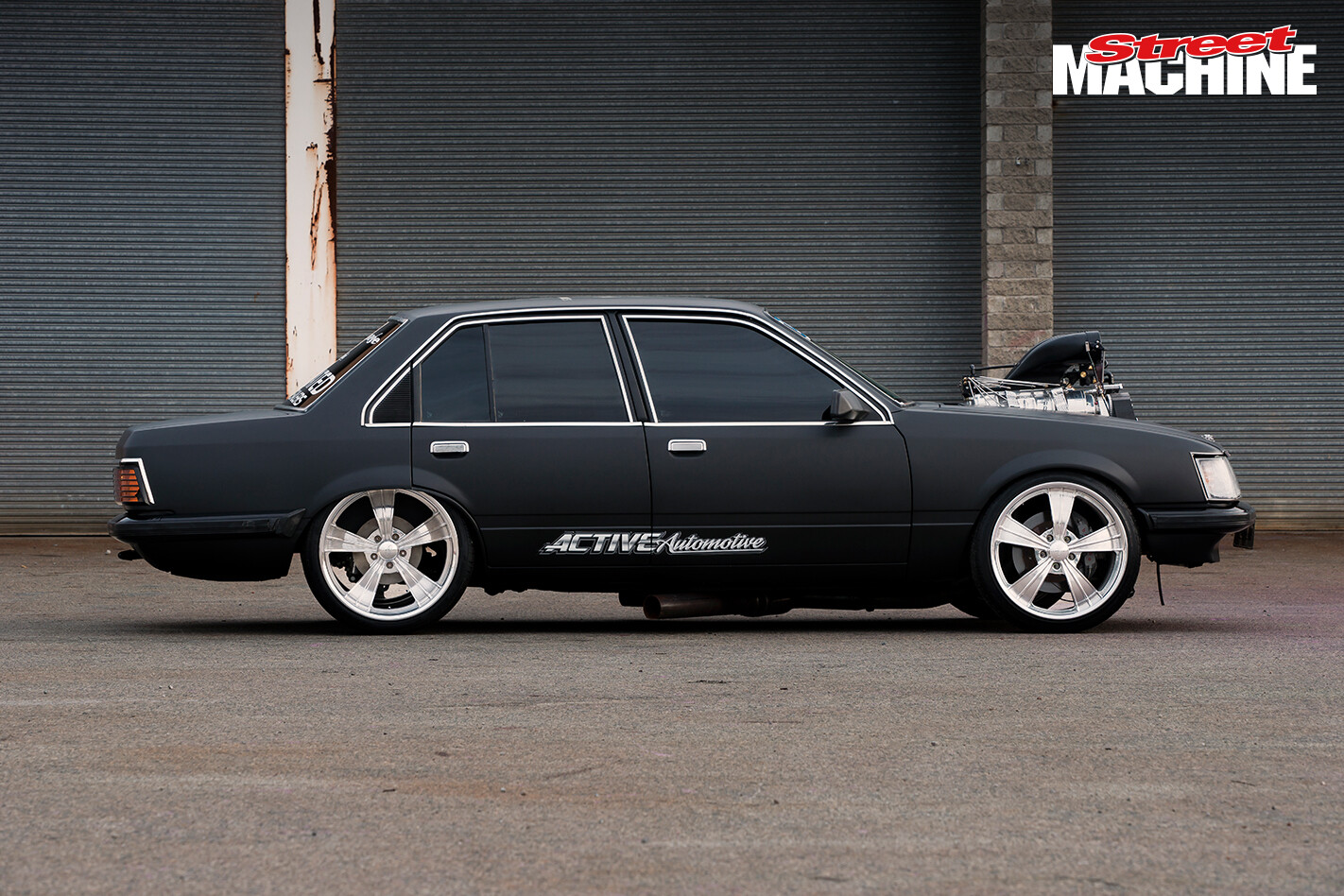 VH Commodore Burnout PARALINES 2 Nw