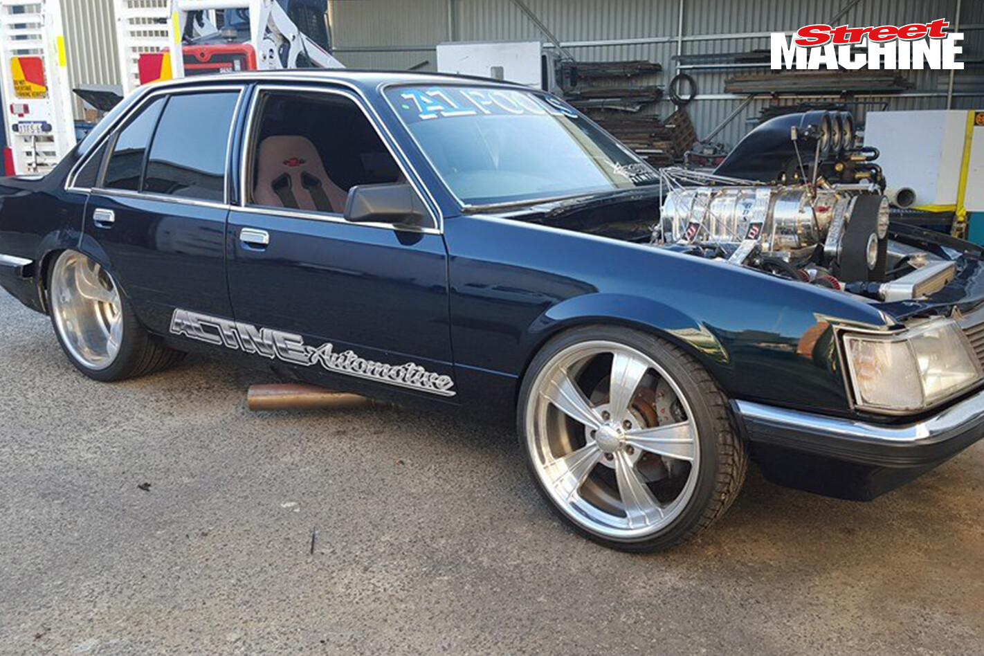 VH Commodore Burnout PARALINES 6 Nw