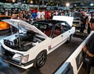 VH Commodore Column Shift Jpg