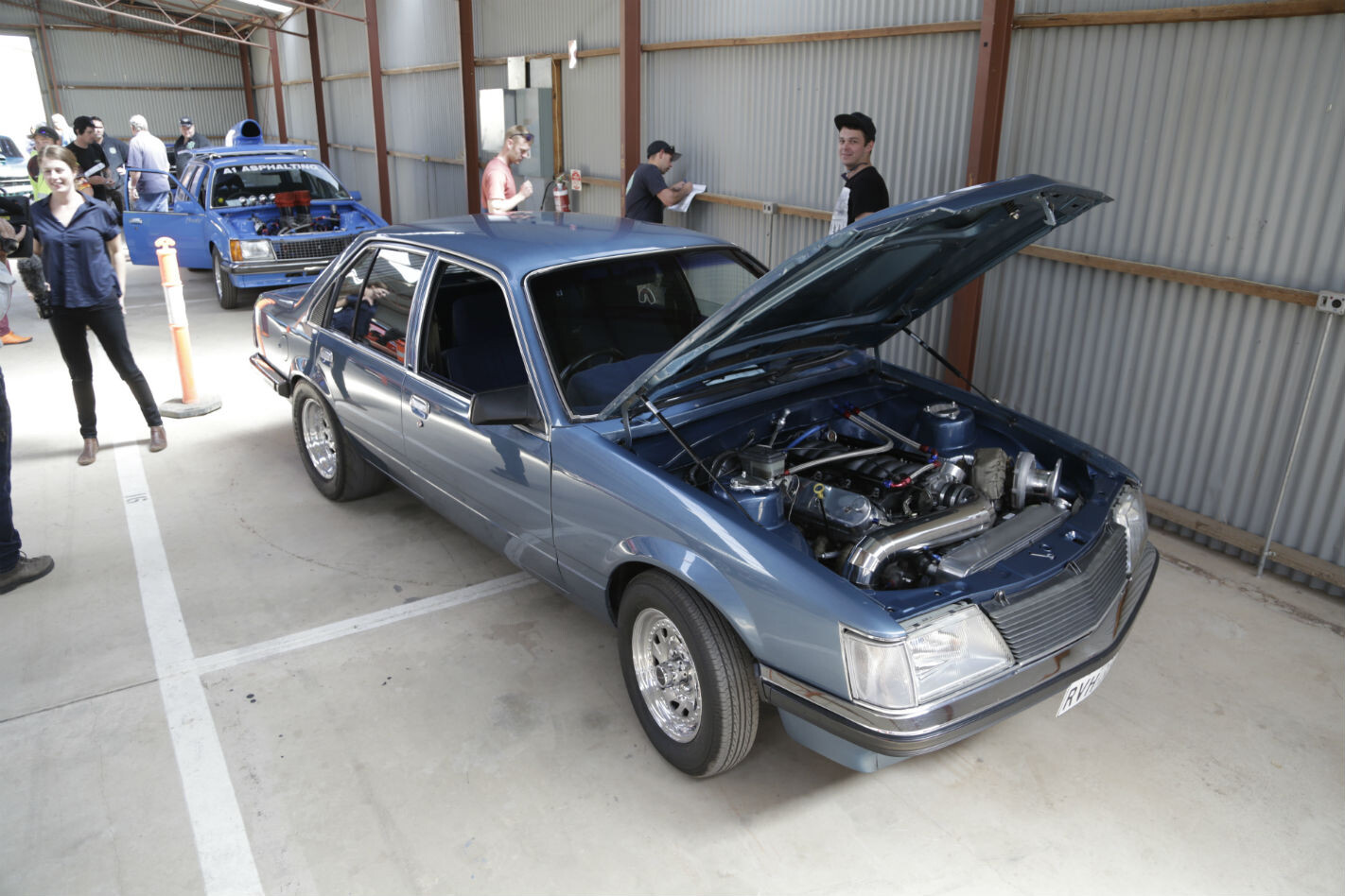VH Commodore Red Centre Nats