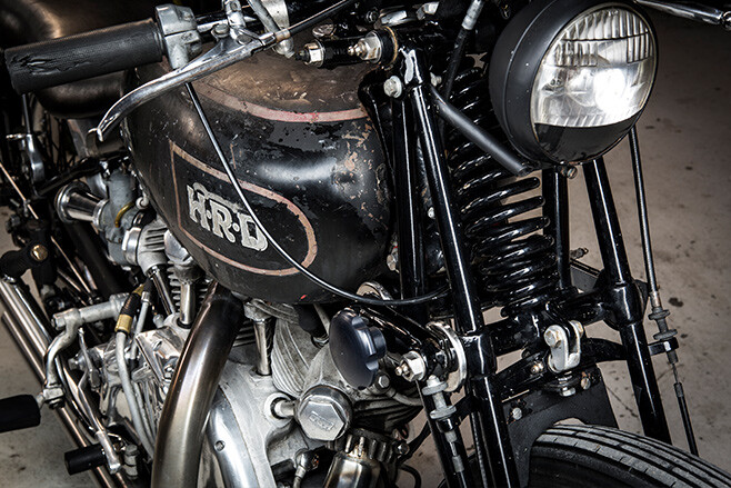 Vincent HRD Rapide tank