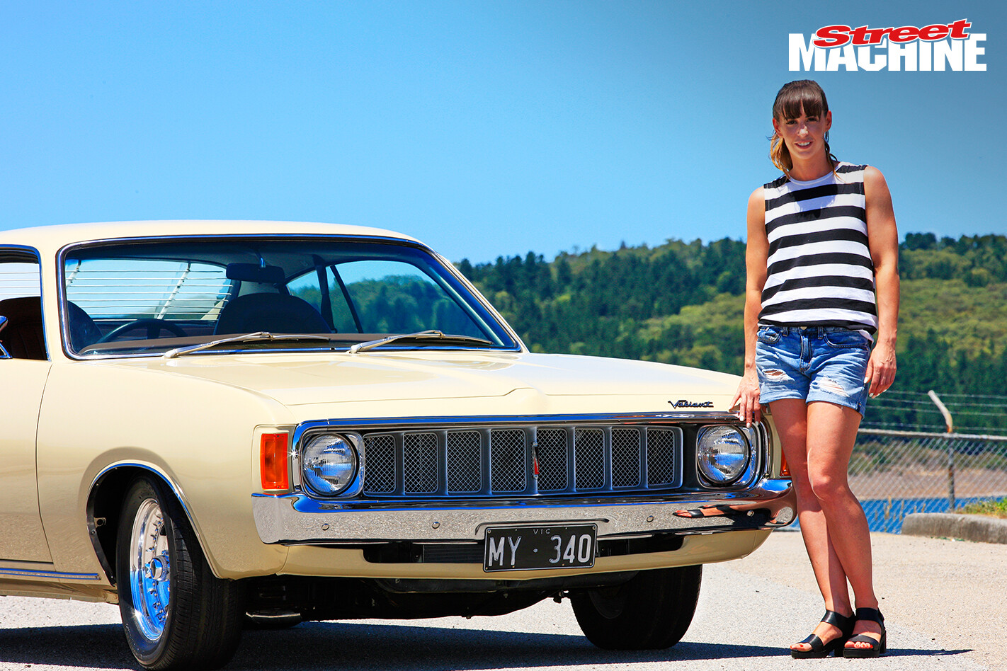 VJ Valiant Charger 13 Nw