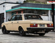 Volvo 240GL rear