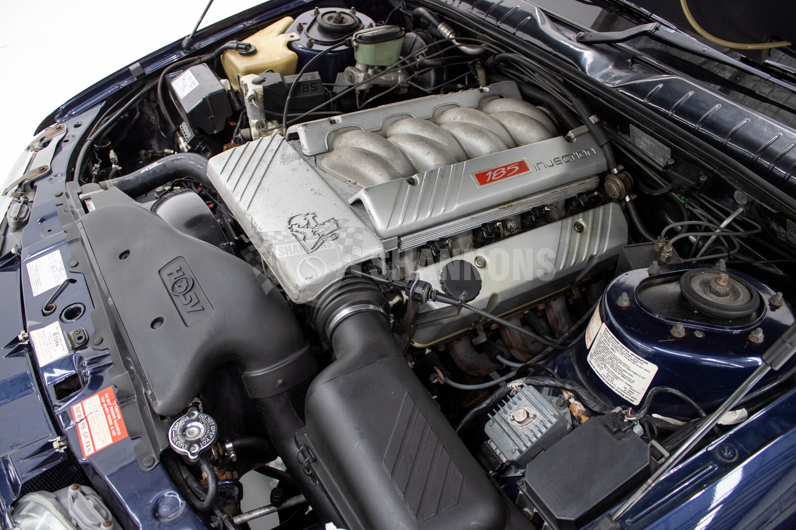 ed24116a/vr commodore hsv wagon 3 jpg