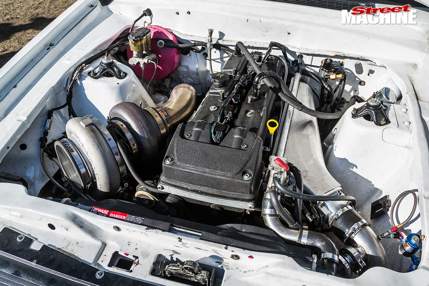 XD Falcon Barra Engine Bay Jpg