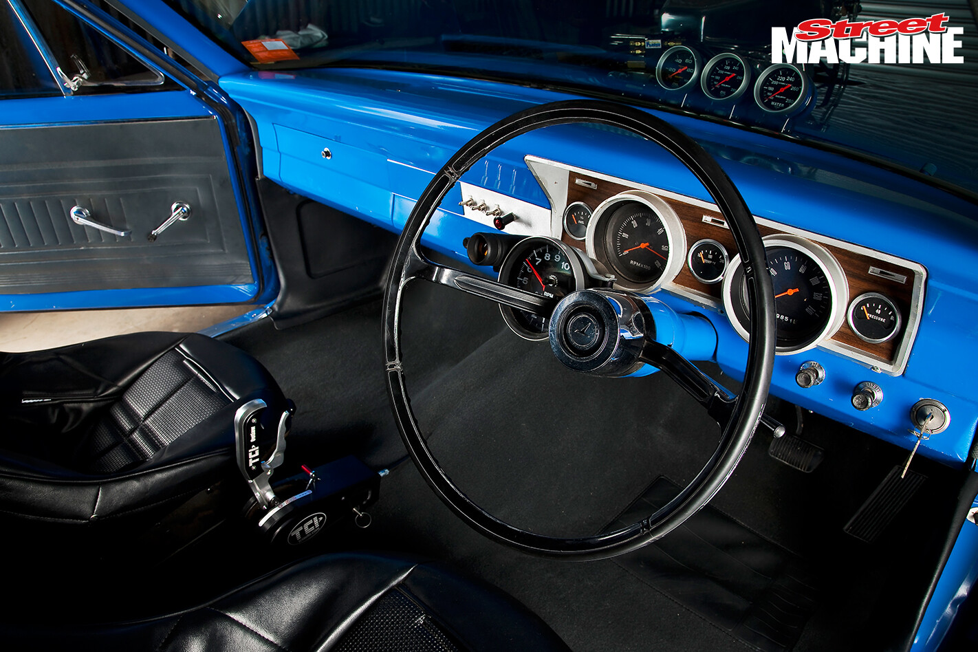 XR Falcon Ute Blown ITHOPS Interior 1