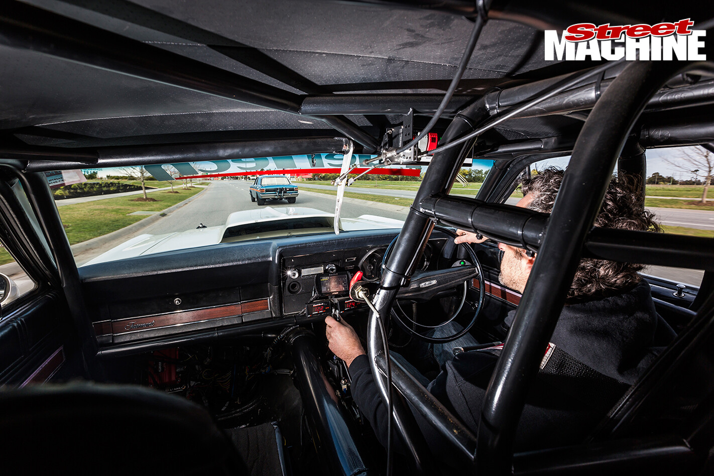 XW-Falcon -1-rollcage