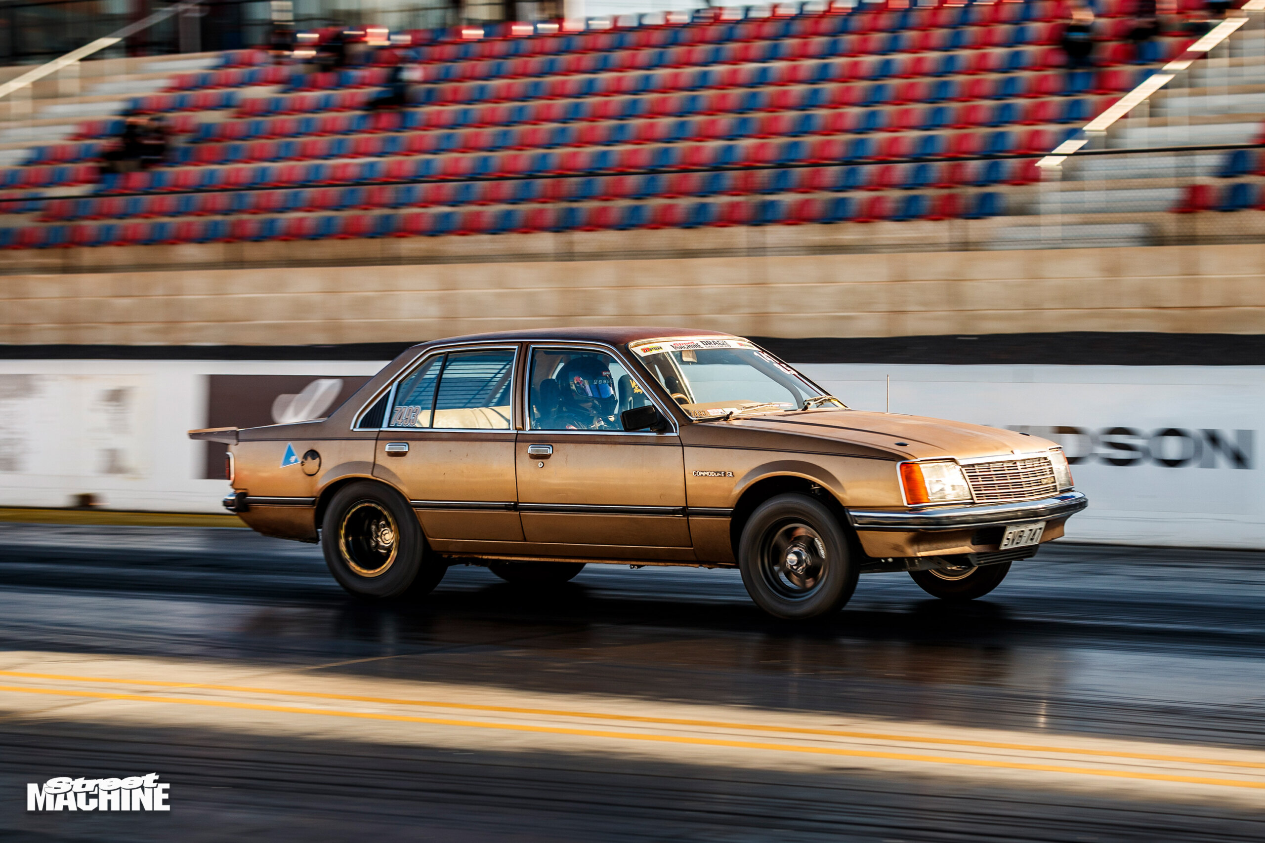 Seven-second, Drag Challenge class-winning VB Commodore